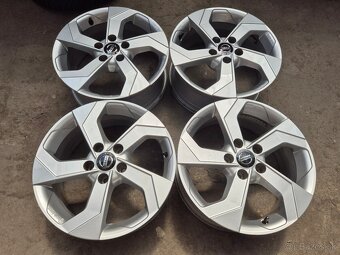 5x114,3 r17 ET40 x 7J elektróny originál NISSAN - 4