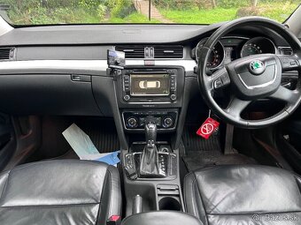 Škoda Superb 2 Rozpredam na náhradné diely 2.0tdi 103kW dsg - 4