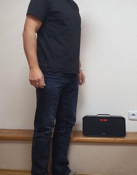 Predám bluetooth reproduktor Teufel Boomster - 4