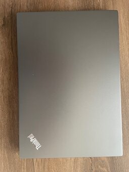 Perfektný Lenovo ThinkPad L 13 2 generácie - 4