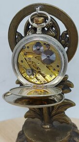 Predám funkčné starožitné hodinky LANGENDORF Swiss Made. sto - 4