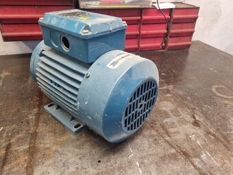 Motor 1,1 kw - 4