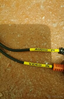 Kabel audio+video - 4