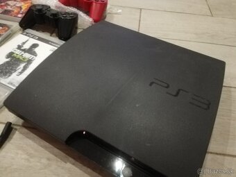 Playstation 3 Slim, ovládače, káble, čítať text - 4