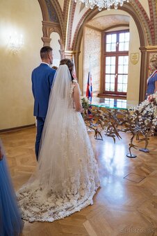 Svadobné šaty s 3D kvetmi - Ange Etoiles - 4