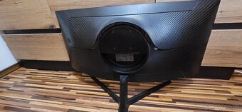 Predam monitor 34" Samsung Odyssey G5 - 4