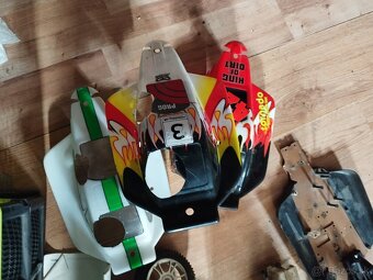 RC Buggy 1/8 Carsson - 4