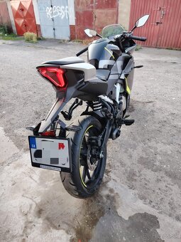 CF Moto 300, A2 - 4
