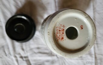 Čínska porcelánová váza s podstavcom - 4