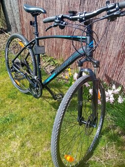 Predám crossový bicykel Merida crossway 500 - 4