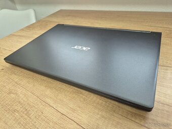 Herný Acer /i5-9300H/16GB RAM/FHD IPS/512GB SSD/GTX1650Ti - 4