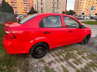 Chevrolet aveo 1,6 53kw benzín - 4