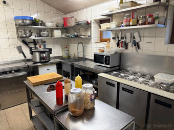 Reštaurácia MAXPLAZA - 4