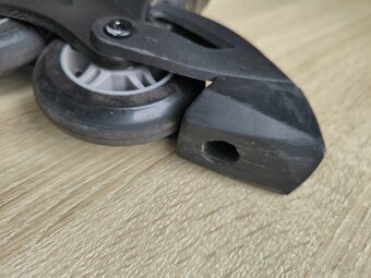 Kolieskove korčule 33-37 - 4