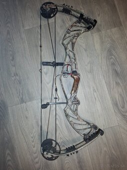 Kladkovy luk LH Hoyt pro defiant - 4
