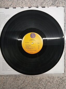 Ramones vinyl - 4