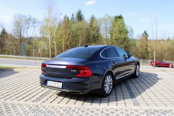 Volvo S90 D5 2.0 Inscription A/T AWD, 173kW, Najazd 156317km - 4