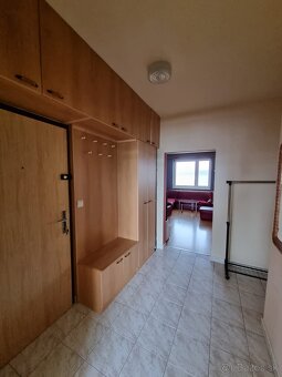 2 izbový zariadený byt - 4