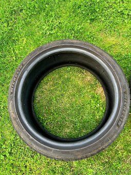 225/40 R18 - 4