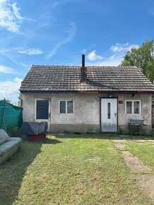 Na predaj dom s rozľahlým pozemkom 11arov - 4