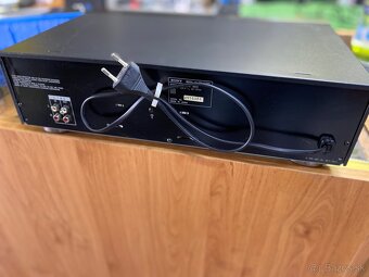 SONY TC-K590 deck. - 4