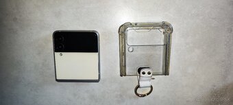 Samsung Galaxy Z Flip 3 - 4