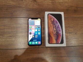 iPhone Xs 256GB - 4