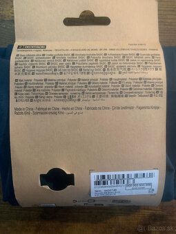 DECATHLON nafukovací vankúš + topánky do vody - 4