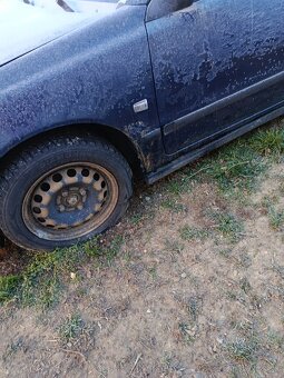 Predam Volvo V40 1.8benzin - 4