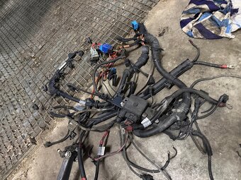 Rozpredam motor  m57 150kw - 4