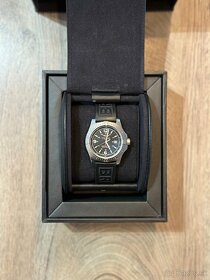 Breitling Colt Quartz - 4