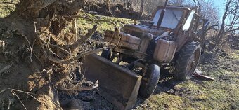 Traktor bager Bielorus - 4