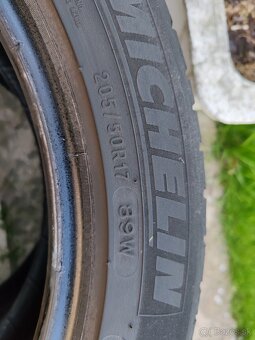 Predám pneumatiky Michelin Primacy 205x50 R17 89W - 4