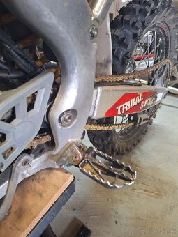 Honda crf 250r - 4
