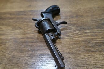 Predám Historický Revolver LEFAUCHEUX 7mm - 4