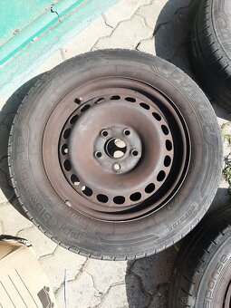 Predám letné pneu s diskami 195/65 R15 - 4