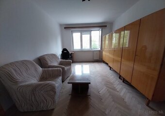 🏡 Prenájom útulného 2-izbového bytu blízko centra Handlovej - 4