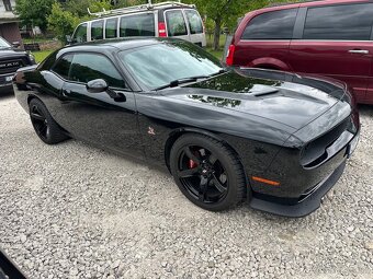 2017 Dodge Challenger SRT 6,4 V8 MANUAL MAX Vybava - 4