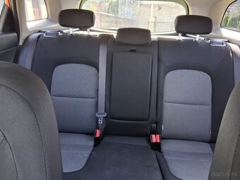 Predam Kia Ceed AC Kombi R.V.2015. CRDI 100KW. - 4