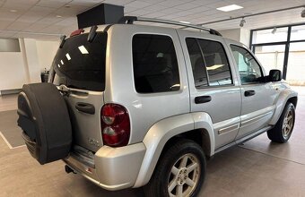 JEEP CHEROKEE 2.8 CRD LIMITED - 4