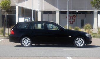 BMW 316d Touring z roku 2011 - 4