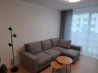 2 izb byt do prenájmu Nitra Zelené dvory, nový parkovanie - 4