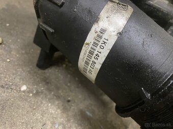 Chladičová stena Octavia Golf touran - 4