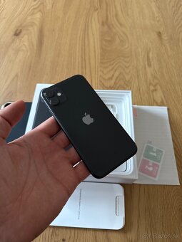 iPhone 11 64 gb Black - komplet príslušenstvo, záruka - 4