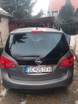 Opel Meriva b 2010 - 4