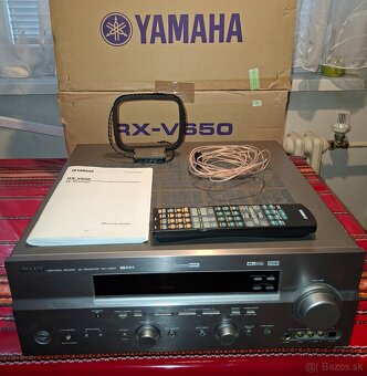 Yamaha RX-V650 - 4