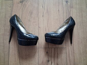 Lodicky na platforme - 4