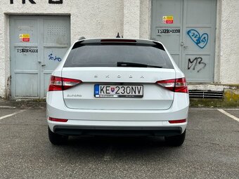 Škoda Superb Combi 2.0 TDI DSG – TOP stav - 4