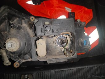 predné svetlá Ford transit MK6 R.V 2005 - 4