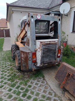 Predám locust 752 - 4